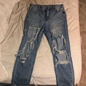 American Eagle Mom jeans